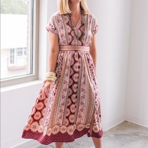 Worn once!! Gal Meets Glam Liza size 10